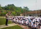 Kapolsek Kalibunder Polres Sukabumi Lakukan Korkom ke Sekolah Antisipasi Aksi Unras Pelajar ke Jakarta dan Bandung