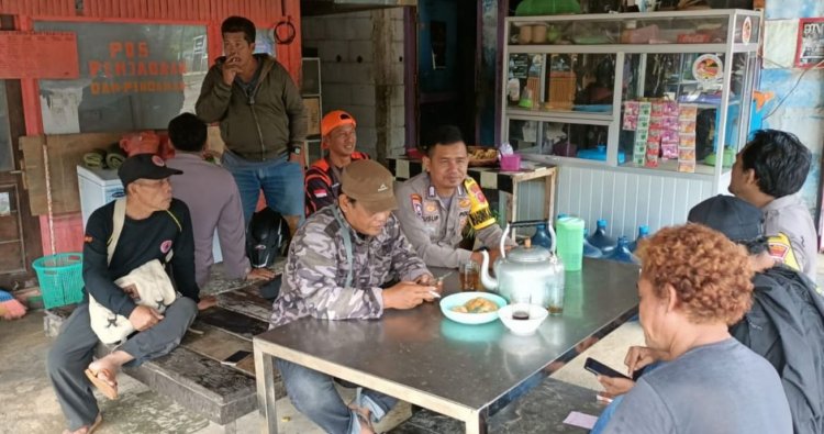 Bhabinkamtibmas Polsek Ciracap Polres Sukabumi Laksanakan DDS dan Cooling System di Desa Ujunggenteng