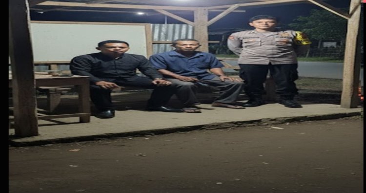 Polsek Kalapanunggal laksanakan sambang dan kontrol satkamling jaga situasi kamtibmas tetap kondusif