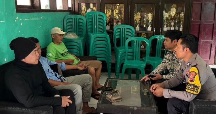 Bhabinkamtibmas Polsek Kalibunder Polres Sukabumi Sambangi SMPN 2 Cimahpar Beri Himbauan Antisipasi Kenakalan Pelajar