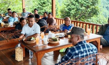 Generasi Emas, Dade Misbahudin: Waktu Teh Amanah, Ulah Disia-siakeun