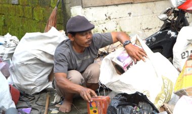 Pemulung di Boyolali Bahagia, Anaknya yang Sempat Putus Sekolah Kini Bisa Belajar Gratis di Sekolah Rakyat
